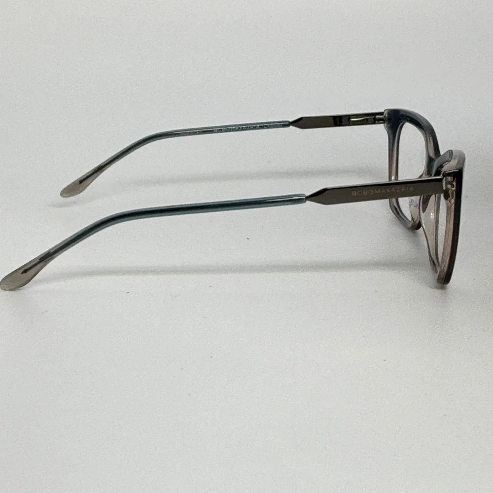 BCBGMaxAzria measurements lens